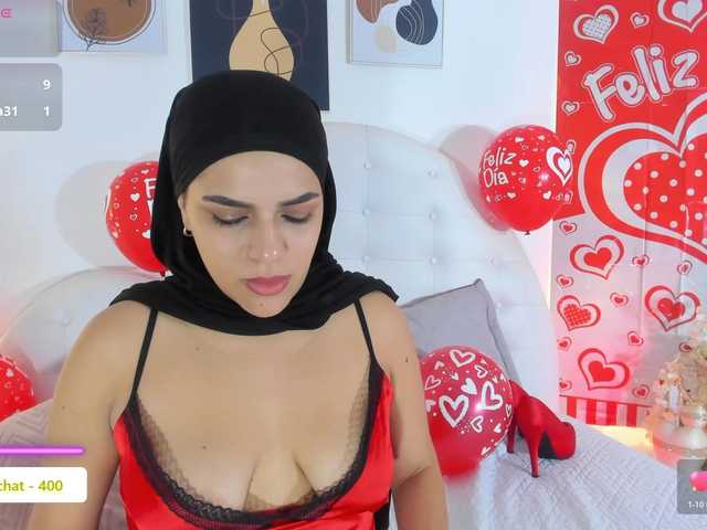 mhia-paris's BongaCams show and profile