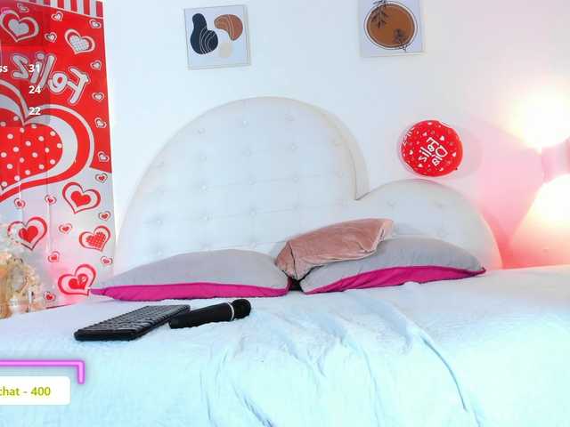 mhia-paris's BongaCams show and profile