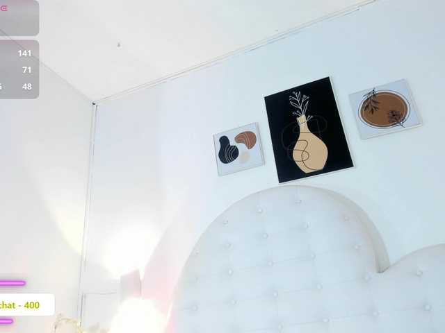 mhia-paris's BongaCams show and profile