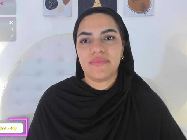 mhia-paris's BongaCams show and profile