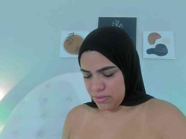 Umarani_ webcam