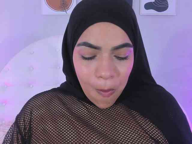 Umarani_ webcam