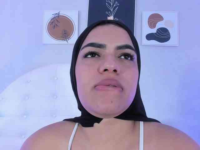 Umarani_ webcam