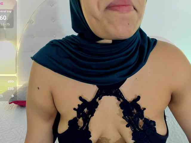 Umarani_ webcam