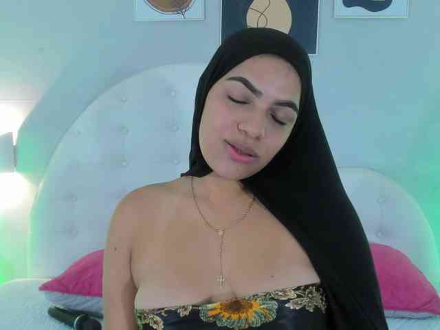 Umarani_ webcam