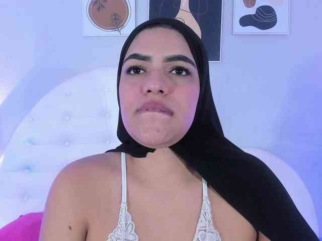 Umarani_ webcam