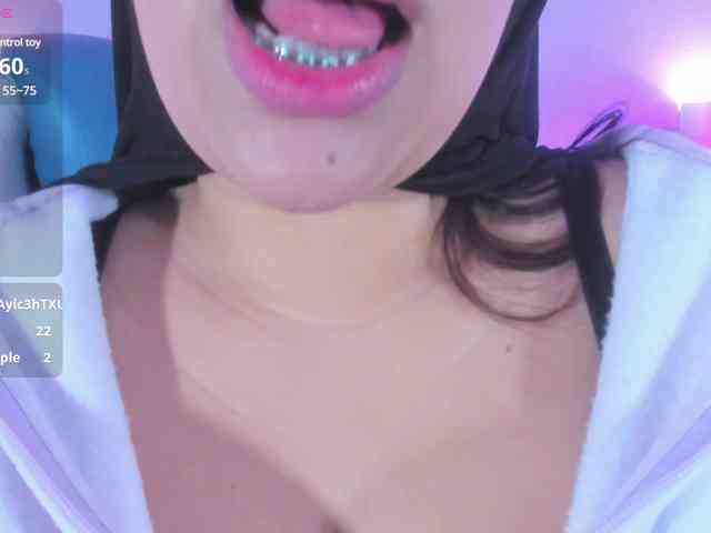 Umarani_ webcam