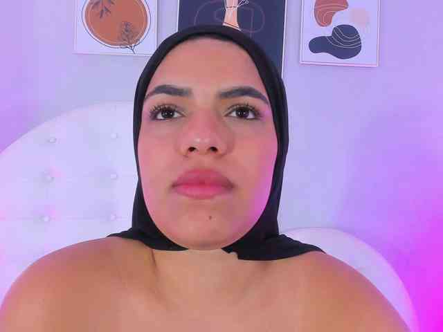 Umarani_ webcam
