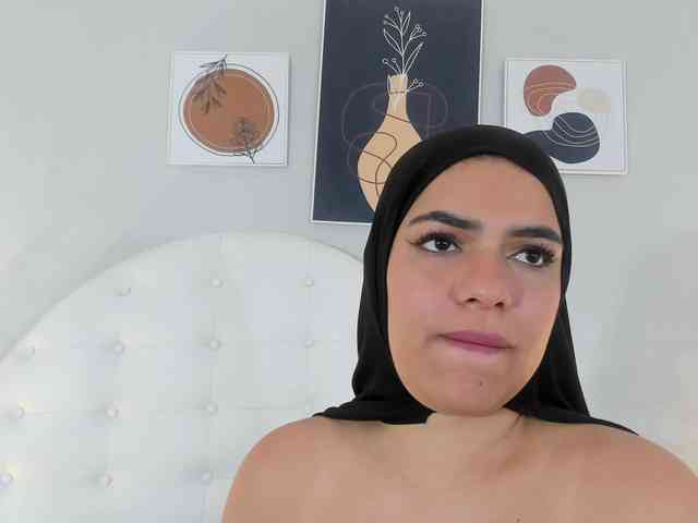 Umarani_ webcam