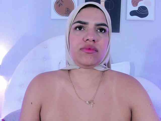 Umarani_ webcam