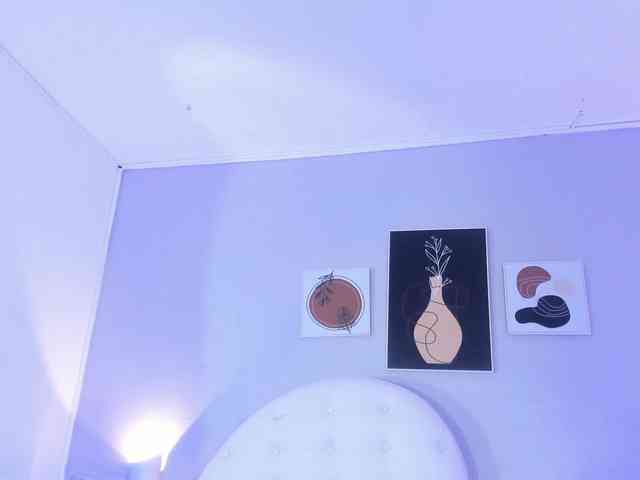 Umarani_ webcam