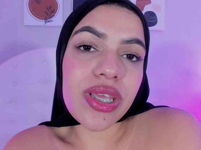Umarani_ webcam
