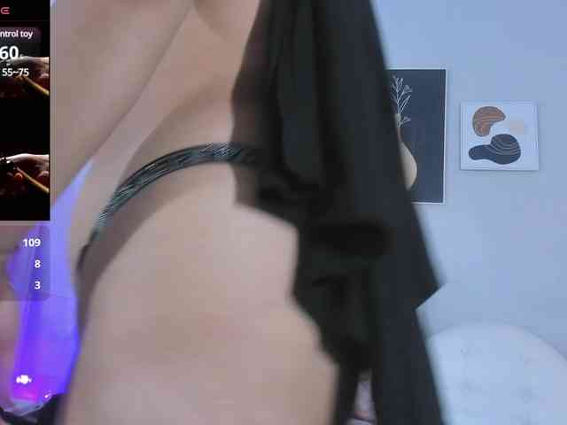 Umarani_ webcam