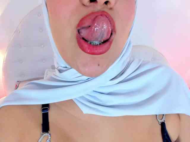 Umarani_ webcam