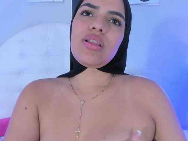 Umarani_ webcam