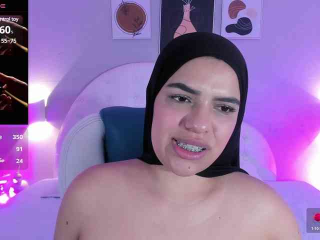 Umarani_ webcam