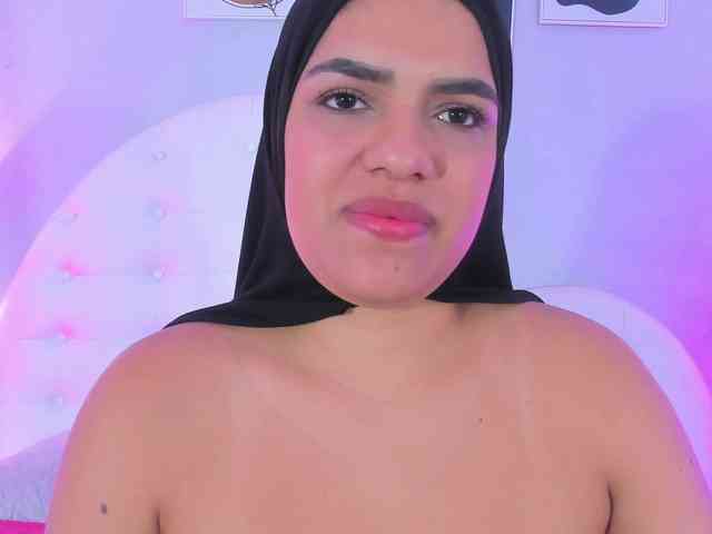 Umarani_ webcam