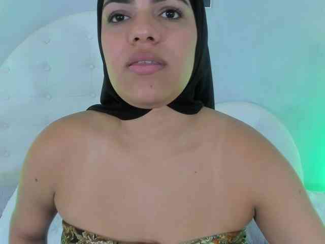 Umarani_ webcam