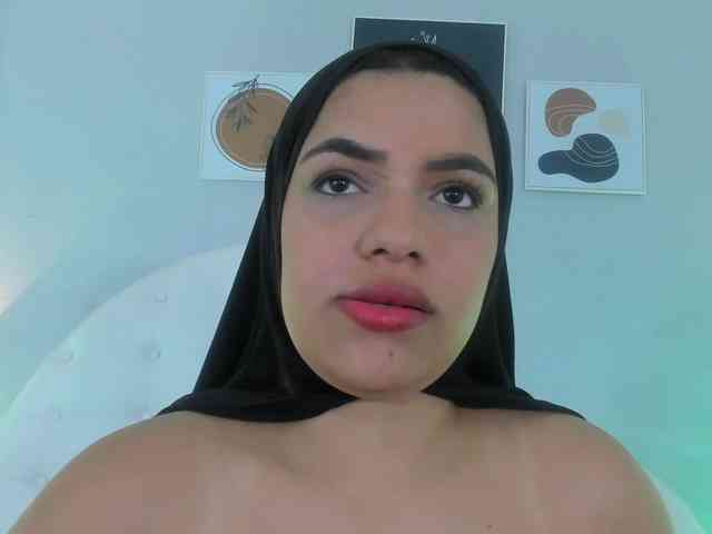 Umarani_ webcam