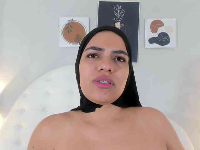 Umarani_ webcam