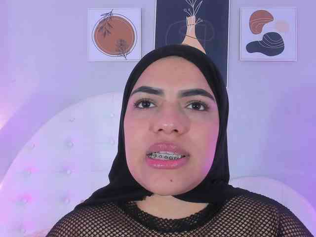 Umarani_ webcam