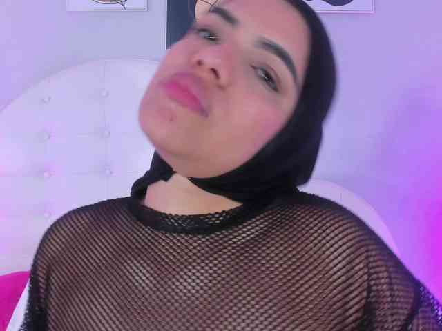 Umarani_ webcam