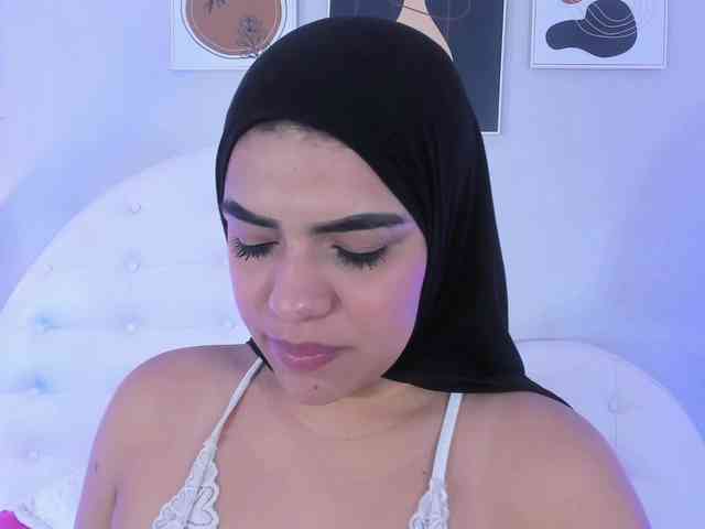 Umarani_ webcam