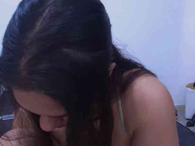 AndreaBigboobs webcam