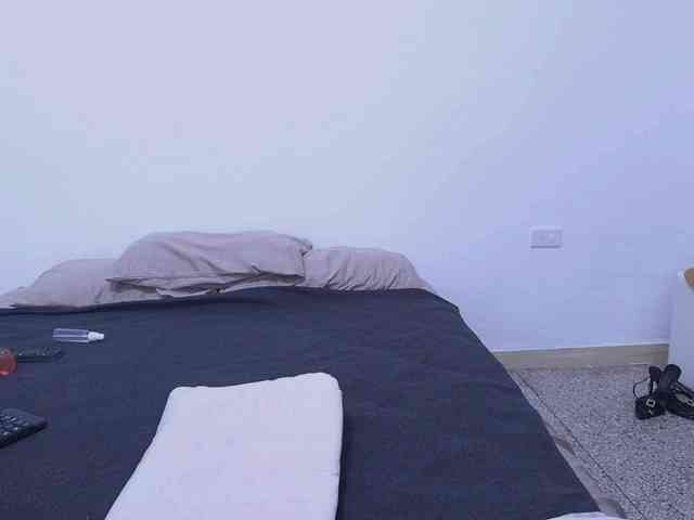 AndreaBigboobs webcam