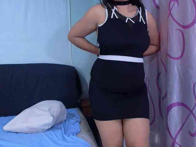 AndreaBigboobs webcam