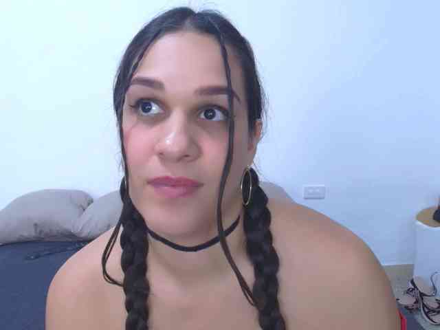 AndreaBigboobs webcam