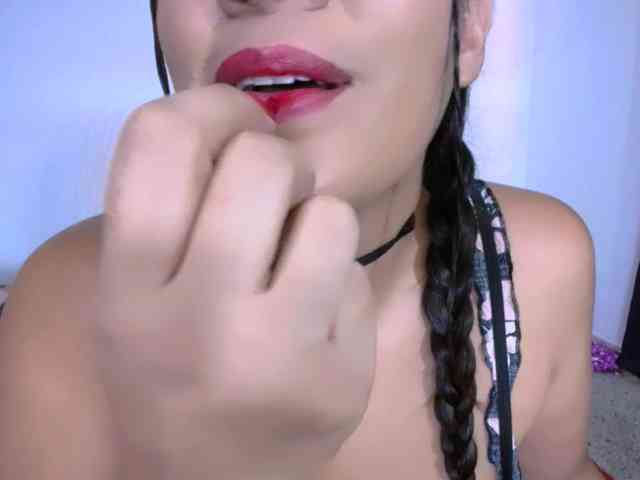 AndreaBigboobs webcam