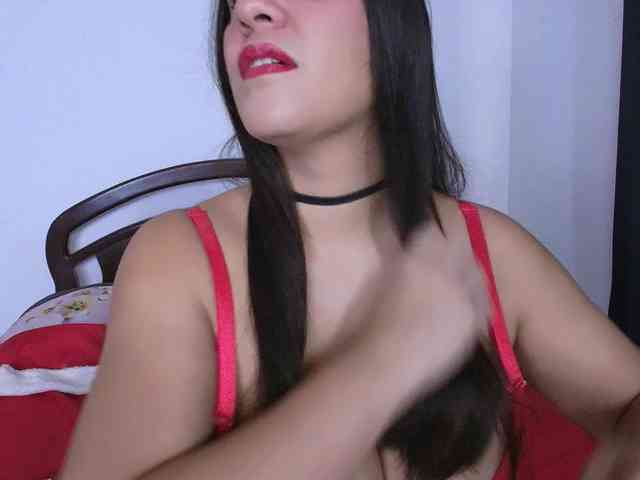 AndreaBigboobs webcam