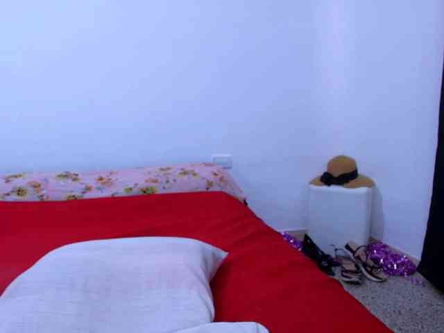 AndreaBigboobs webcam