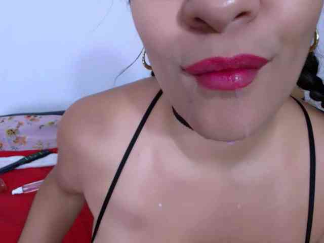 AndreaBigboobs webcam