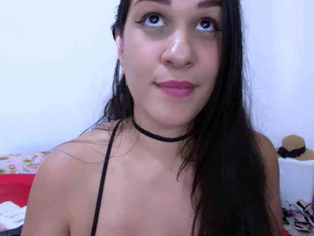 AndreaBigboobs webcam