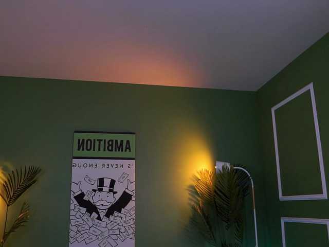 EvaZane's BongaCams show and profile