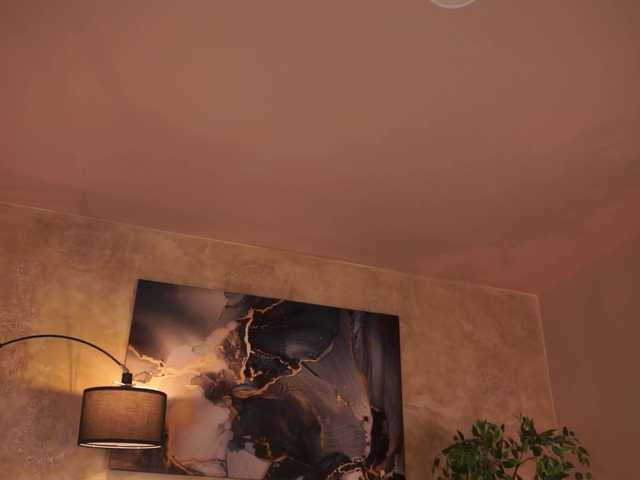 EvaZane's BongaCams show and profile