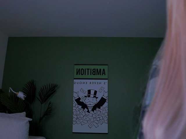 EvaZane's BongaCams show and profile