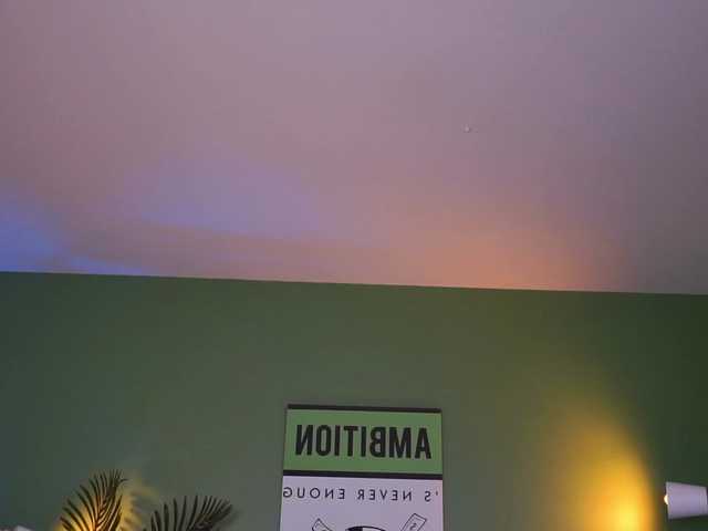 EvaZane's BongaCams show and profile