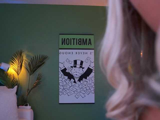 EvaZane's BongaCams show and profile