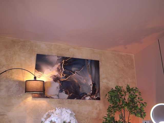 EvaZane's BongaCams show and profile