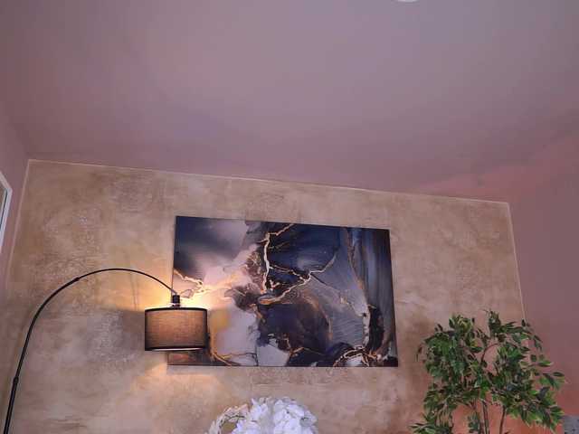 EvaZane's BongaCams show and profile