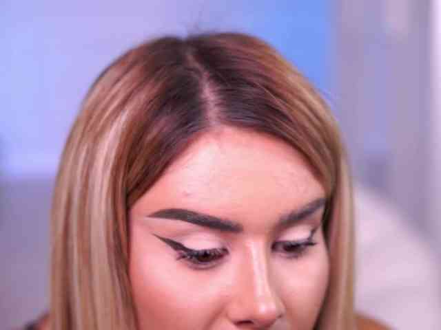 EvaZane webcam