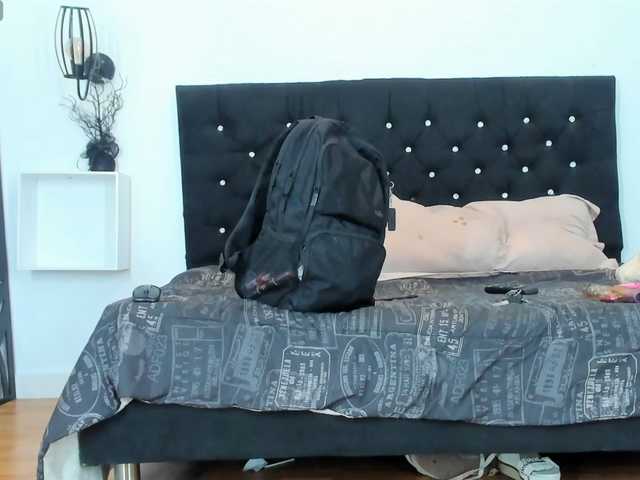 Kloee11 on BongaCams