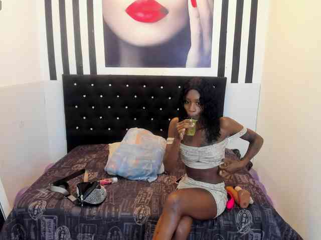 Kloee11 webcam