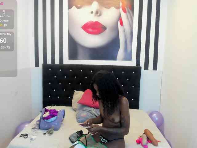 Kloee11 webcam