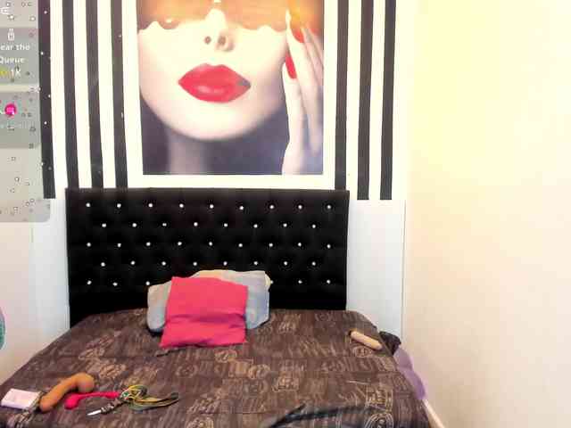 Kloee11 webcam