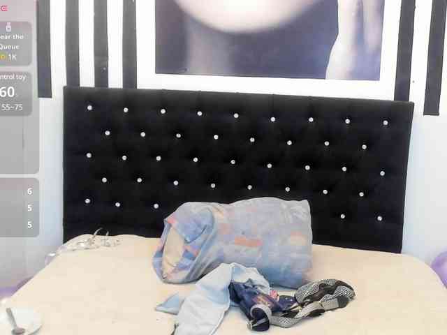 Kloee11 webcam