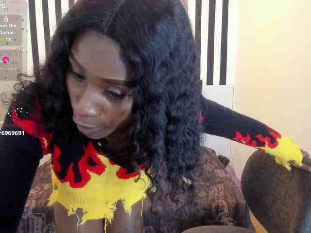 Kloee11 webcam